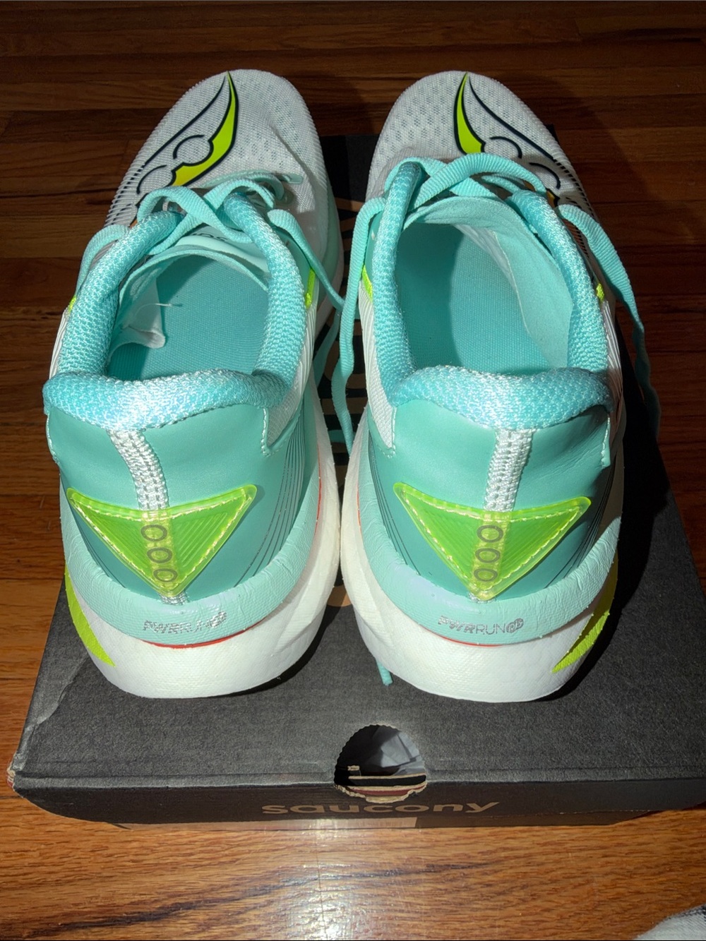 Saucony Women’s White, Aqua & Neon Yellow Running Shoes - Picture 4 of 12